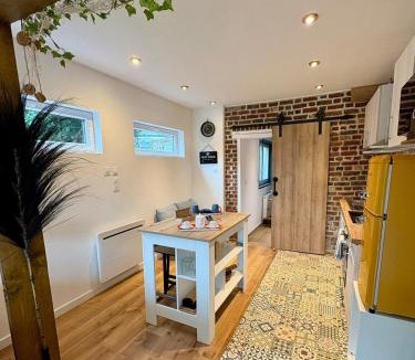 Roubaix Apartment | Au Ch'ti Cosy