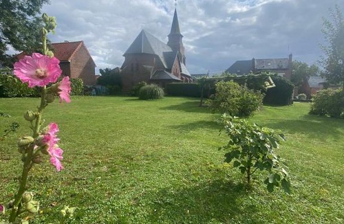 Becordel-Becourt House | Au champ du souvenir