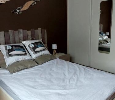 Vauchelles-les-Quesnoy House | Au chant du Coq