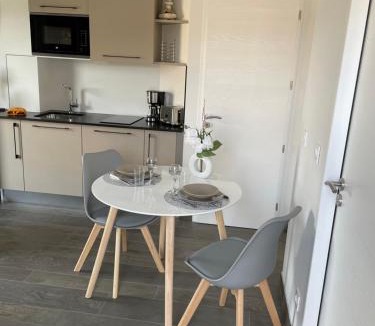 Lion-sur-Mer Apartment | AU CHARME DES MAREES