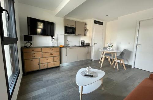 Lion-sur-Mer Apartment | AU CHARME DES MAREES