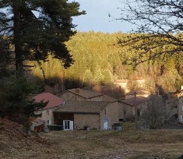 Aix-la-Fayette House | Au Chat Perché