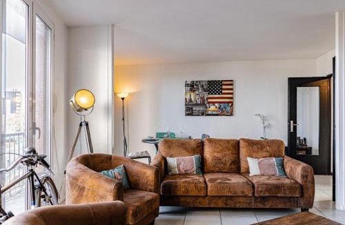 Chateaudun-Bannier Apartment | Au cinquième Jolie T3 proche Gare D'Orléans