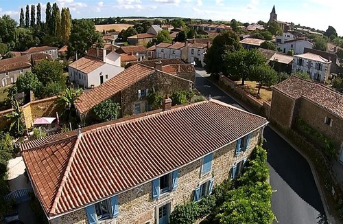 Saint-Juire-Champgillon Bed & Breakfast | Au clair du soleil