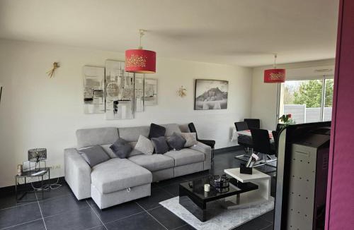 Saint-Remy-sous-Barbuise House | Au clair de lune