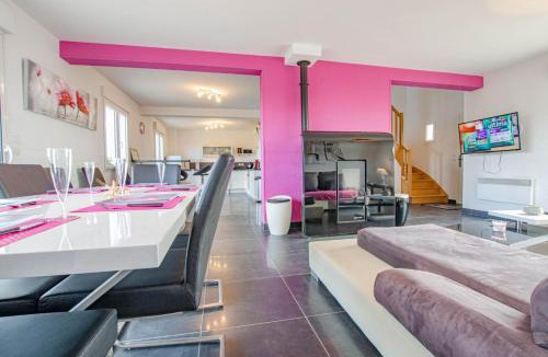 Saint-Remy-sous-Barbuise House | Au clair de lune