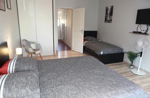Saint-Seurin-de-Cadourne Bed & Breakfast | Au clocher