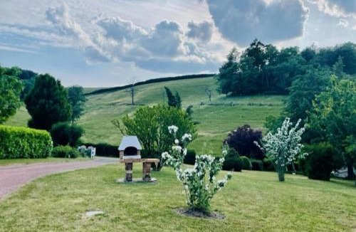 Dompierre-les-Ormes House | Au Clos des Ormes