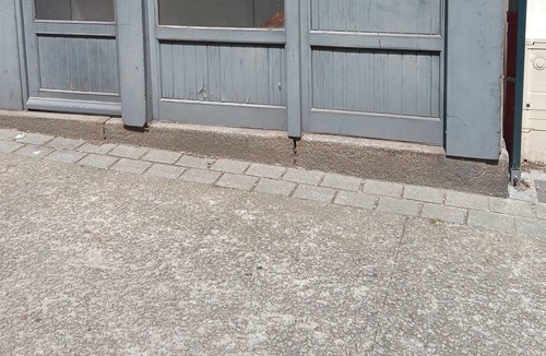 Montfort-sur-Meu Apartment | Au Coeur Demontfort