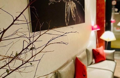 Loches-sur-Ource Hotel | Au Coeur Des Bulles