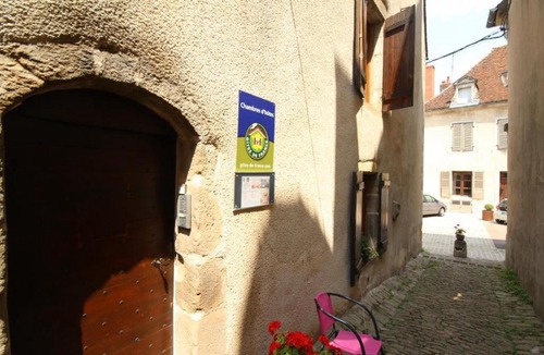 Arnay-le-Duc Bed & Breakfast | Au coeur du Chat Perché