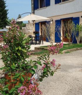 Mamirolle Bed & Breakfast | Au Doubs Cocon Fleuri