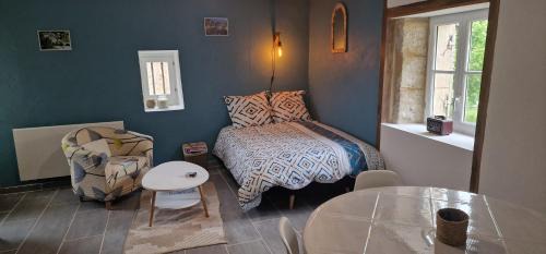 Corgnac-sur-l'Isle House | Au doux rêve gite avec piscine et spa privés