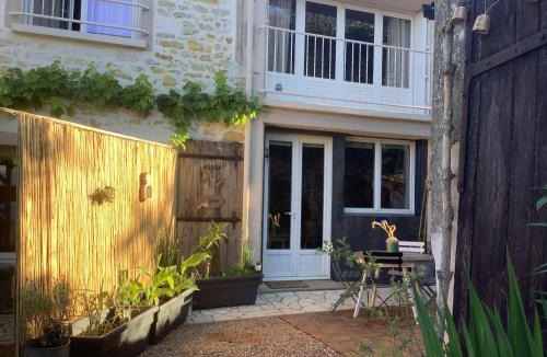 Chantonnay House | Au duplex
