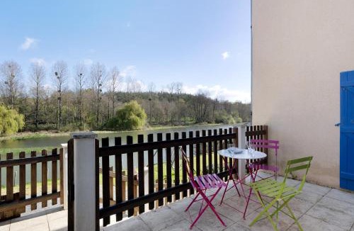 Sigournais House | Au Fil De L'ô - 15 Pers - Spa