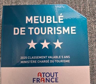 Monfreville House | Au Fil De L'Aure