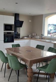 Monfreville House | Au Fil De L'Aure