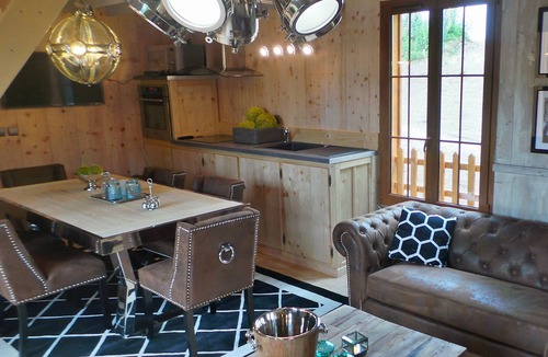 Colleville House | Au Fil de L'eau