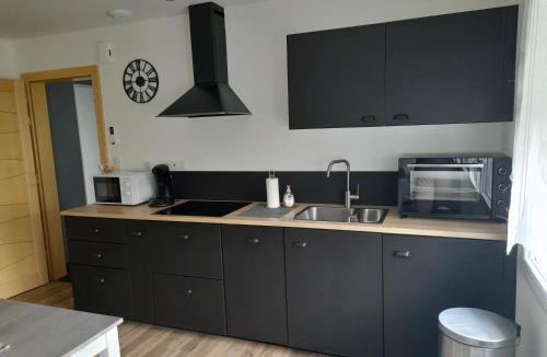 Contrexeville Apartment | Au fil du bois