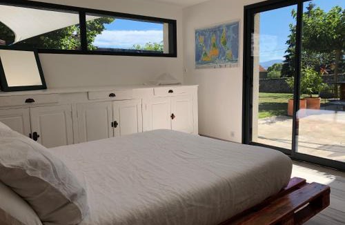 Vernosc-les-Annonay Bed & Breakfast | Au Hangar