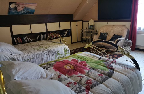 Secondigny Bed & Breakfast | Au Jardin Fleuri