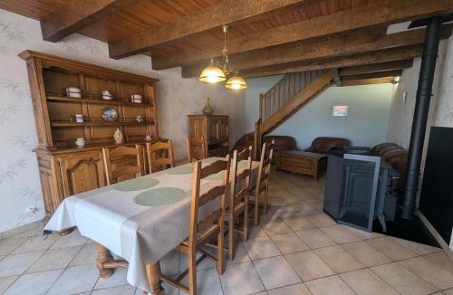 Champigny-sous-Varennes House | Au jardin