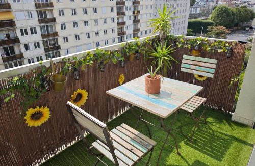 Vanves Apartment | Au jardin suspendu
