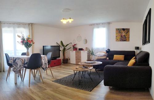 Gaillac Apartment | Au levant de Marie