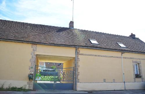 Les Vallees-de-la-Vanne House | Au logis de Bayard