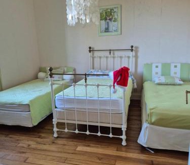 Saint-Laurent-les-Tours House | Au Moulin de Gary