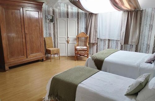 Selles House | Au nid d'hirondelles