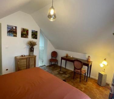 Le Mont-Saint-Adrien Bed & Breakfast | Au Nid du MONT