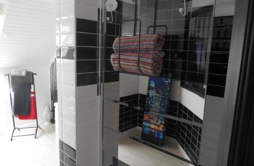 Beauvais Apartment | Au Nid du Thil
