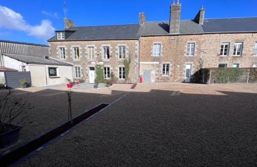 Tinchebray Hotel | Au Père Tranquille