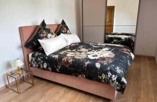 Gunstett Apartment | Au parfum des roses