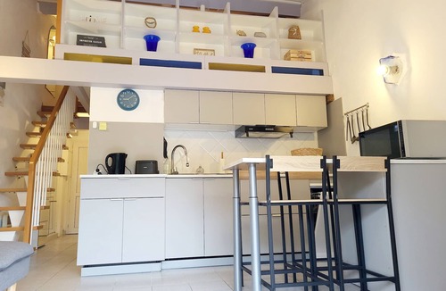 Cavaliere Apartment | AU PETIT BONHEUR (free private parking)