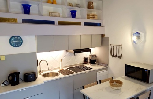 Cavaliere Apartment | AU PETIT BONHEUR (free private parking)