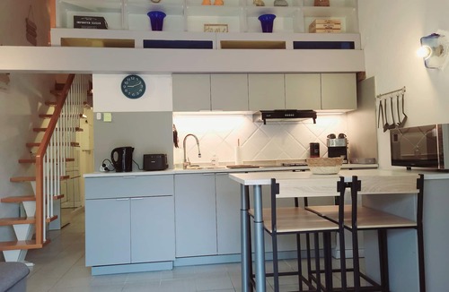 Cavaliere Apartment | AU PETIT BONHEUR (free private parking)