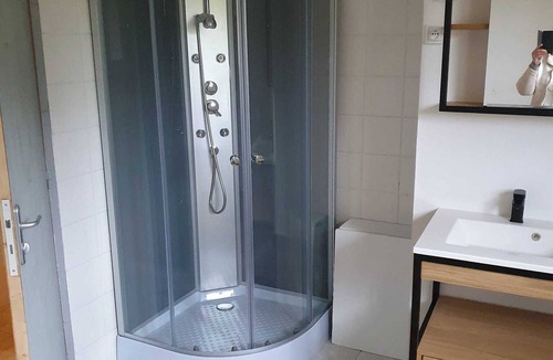 Hautefage-la-Tour Bed & Breakfast | Au petit bonheur