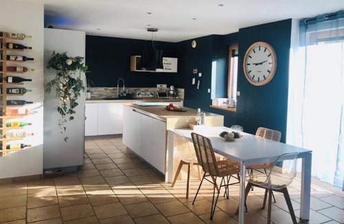 La Chapelle-Caro Bed & Breakfast | Au petit bonheur de Claire et Jo