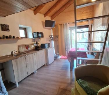 Sollieres-Sardieres Apartment | Au petit bonheur à Val-Cenis