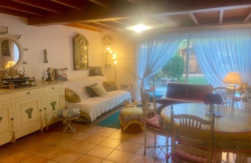 Cucq House | Au Petit Bonheur