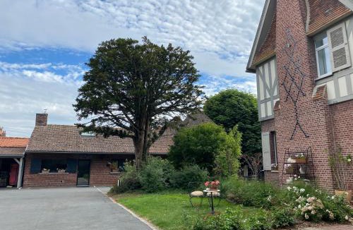 Dunkirk Bed & Breakfast | Au Petit Manoir