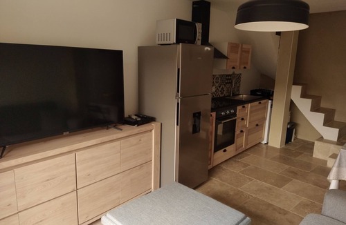 Conques-sur-Orbiel House | "Au Petit nid D'analice"