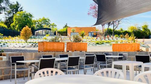 Vivoin Hotel | Au Petit Vivoin