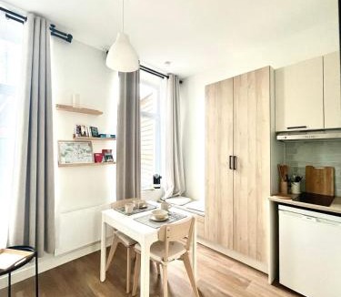 Centre Ville Apartment | Au pied de la Cathédrale Calme Déconnexion