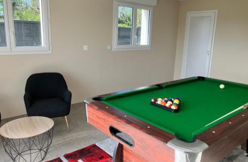 Longues-sur-Mer House | Au pied des batteries