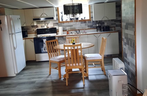 Stoke Apartment | Au Pied des Monts