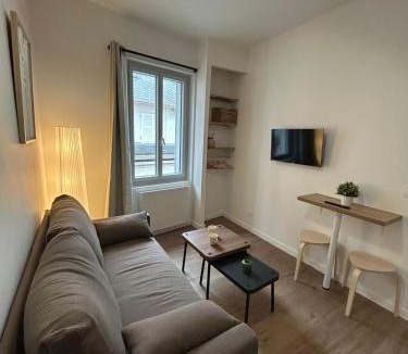 Lourdes Apartment | Au pied du château