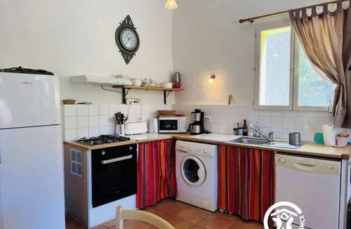 Padern House | Au Pied du Château - PADERN